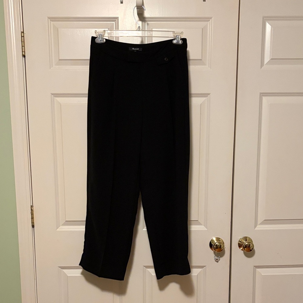 Madewell The Rosedale Low Rise Straight Pant in Crepe